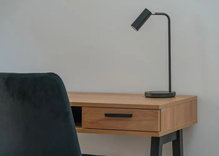 Appartement Elegant Near To The Centre Of By Rent Like *