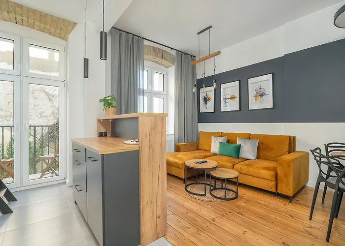 Апартаменты Elegant Near To The Centre Of By Rent Like Познань