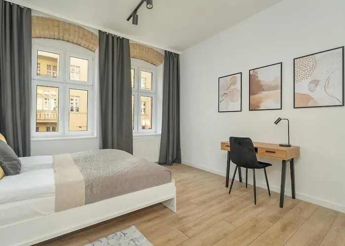 Elegant Near To The Centre Of By Rent Like Апартаменты *